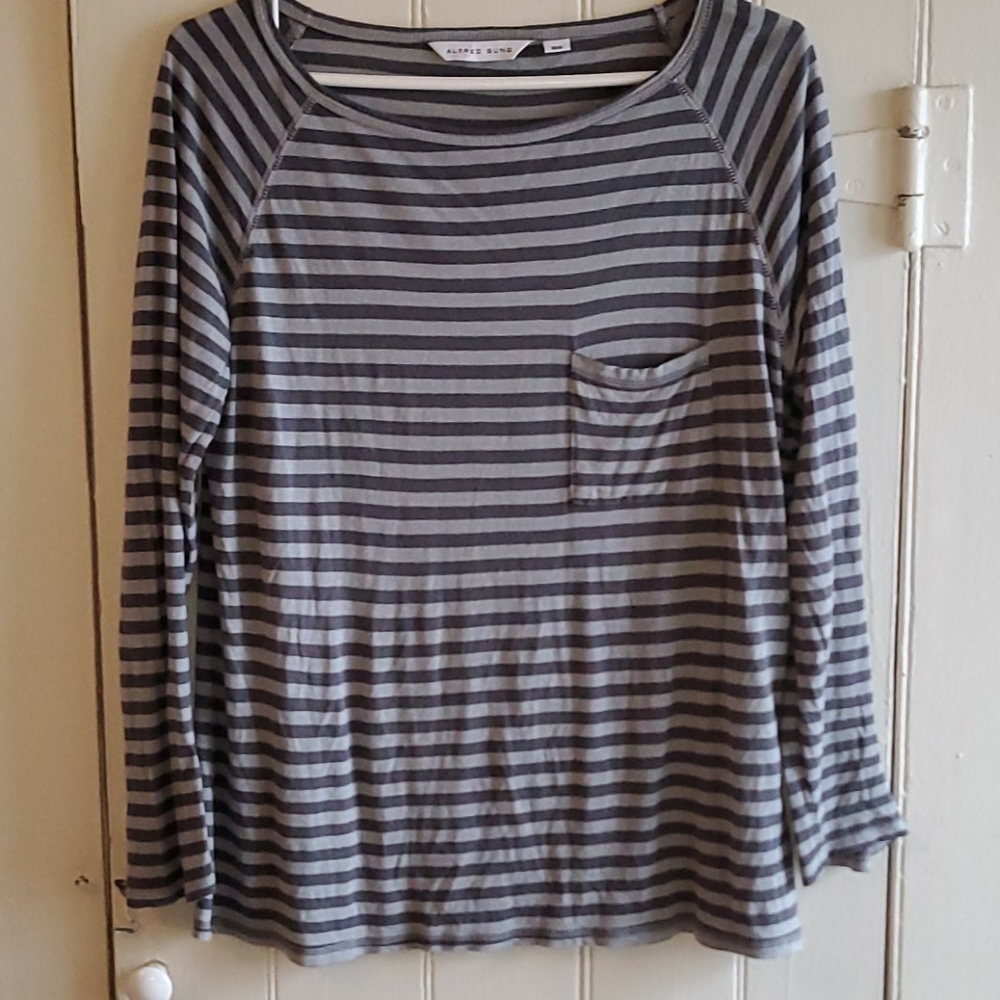 Alfred Sung $20 Fall Linen Blend Top Medium